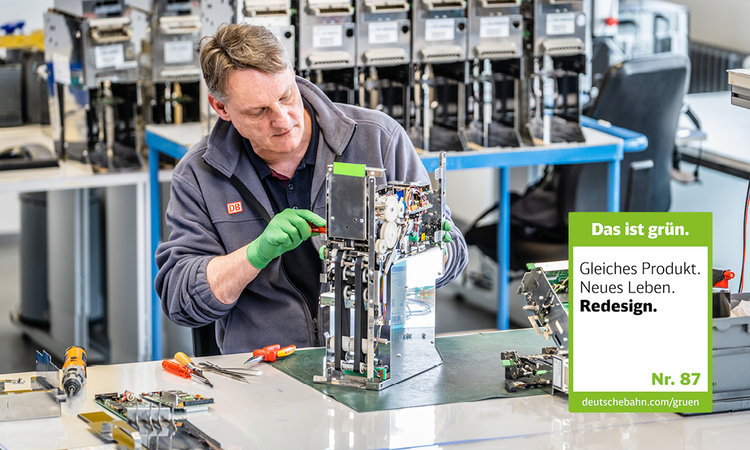 Instandsetzung von Banknotenverarbeitung auf Bauteilebene | © Michael Neuhaus - DB Kommunikationstechnik Instandsetzung von Banknotenverarbeitung auf Bauteilebene | © Michael Neuhaus - DB Kommunikationstechnik
